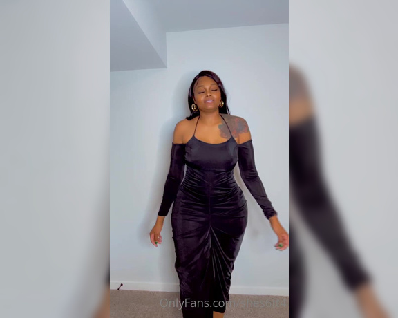 Shes6ft4 aka shes6ft4 - 06-10-2023 OnlyFans Video - Dress Haul_r1jl