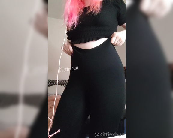 Kittiexbun aka kittiexbun - 07-25-2023 OnlyFans Video - Testing if Twitter can see this