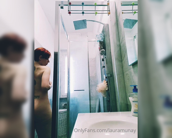 Lauramunaycrew aka lauramunay - 04-16-2023 OnlyFans Video - Vado in vacanza 4 giorni  Torno Giovedì e magari riparto con un po di sexting