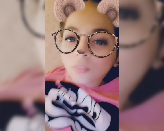 Yisela Avendaño aka yiselaoficial90 - 12-10-2019 OnlyFans Video - Me encanta darme dedito