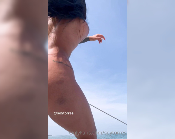 Aleja Torres aka soytorres - 07-04-2021 OnlyFans Video - in a boat dancing naked in the middle of the sea   En un catamaran