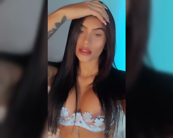 Aleja Torres aka soytorres - 07-24-2021 OnlyFans Video - To much sky blue Demasiado azul cielo soytorres