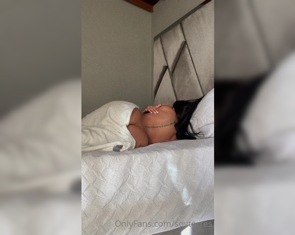 Aleja Torres aka soytorres - 07-25-2021 OnlyFans Video - What are u doing now Que haces ahora soytorres