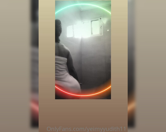 Yeimy Mejia aka yeimyyudith11 - 08-19-2020 OnlyFans Video - Bailando un poquito