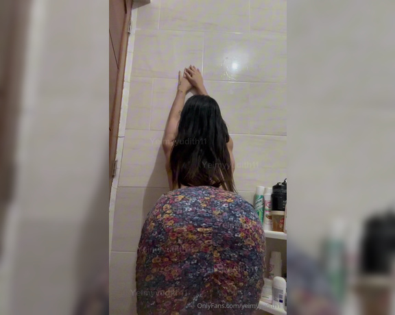 Yeimy Mejia aka yeimyyudith11 - 11-05-2024 OnlyFans Video - Buenas noches bebés