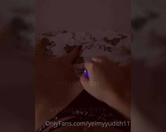 Yeimy Mejia aka yeimyyudith11 - 06-09-2023 OnlyFans Video - Que rico es tocarse con esta cosita