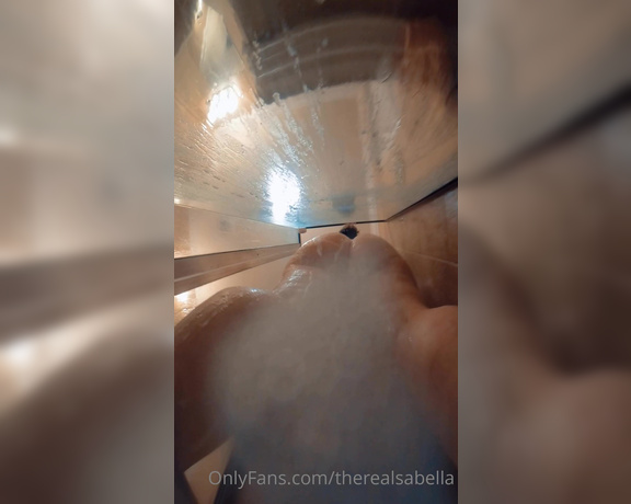 Bella Mkay aka thebellamkay - 11-16-2020 OnlyFans Video - Thought it b nice to have u sitting on my shower floor while I shower