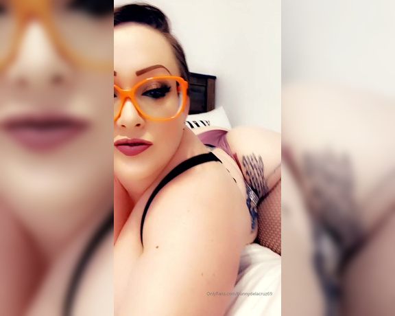 Bunny Delacruz aka bunnydelacruz69 - 03-13-2020 OnlyFans Video - Happy Friday Wanna play tonight