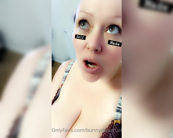 Bunny Delacruz aka bunnydelacruz69 - 04-30-2020 OnlyFans Video - Good morning  Time to get ready and play