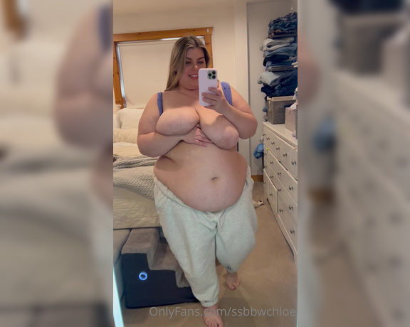 BBW Chloe aka bbwchloe - 03-16-2022 OnlyFans Video - Happy Hump day