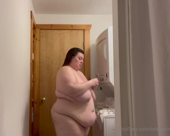 BBW Chloe aka bbwchloe - 06-15-2022 OnlyFans Video - look how small my bathroom is getting