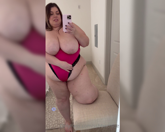 BBW Chloe aka bbwchloe - 10-25-2022 OnlyFans Video - Watch me unleash the belly from this tight lingerie