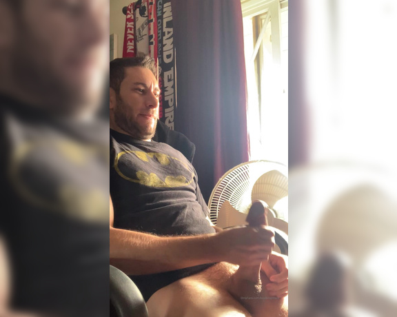 Brad Knight aka bradknightxxx - 12-10-2019 OnlyFans Video - I came on the shirt DM me and you can have it