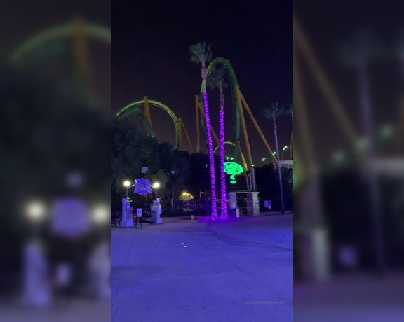 Brad Knight aka bradknightxxx - 12-14-2019 OnlyFans Video - A little time in the life at Six Flags with me