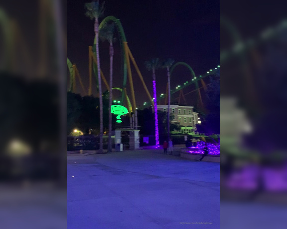 Brad Knight aka bradknightxxx - 12-14-2019 OnlyFans Video - A little time in the life at Six Flags with me