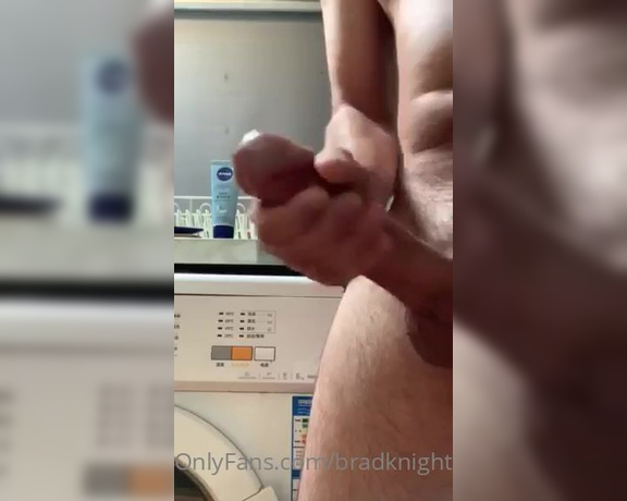 Brad Knight aka bradknightxxx - 04-19-2020 OnlyFans Video - Stroking this fat long cock