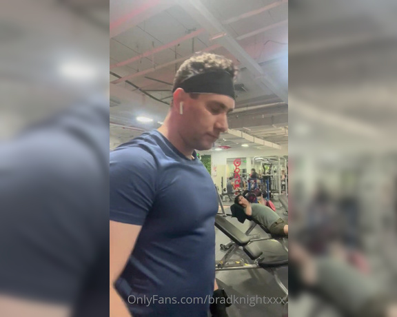 Brad Knight aka bradknightxxx - 06-11-2022 OnlyFans Video - The gym is my sanctuary