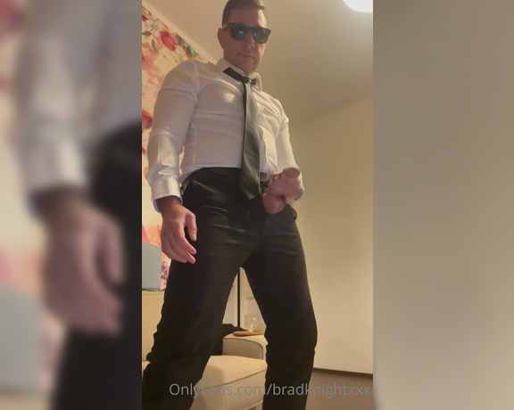 Brad Knight aka bradknightxxx - 11-26-2022 OnlyFans Video - Suited up and jerking for a lucky fan