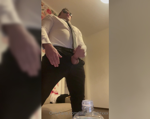 Brad Knight aka bradknightxxx - 11-26-2022 OnlyFans Video - Suited up and jerking for a lucky fan