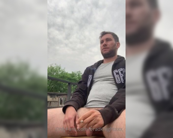 Brad Knight aka bradknightxxx - 05-05-2020 OnlyFans Video - Part 4 of 4 stroking on roof