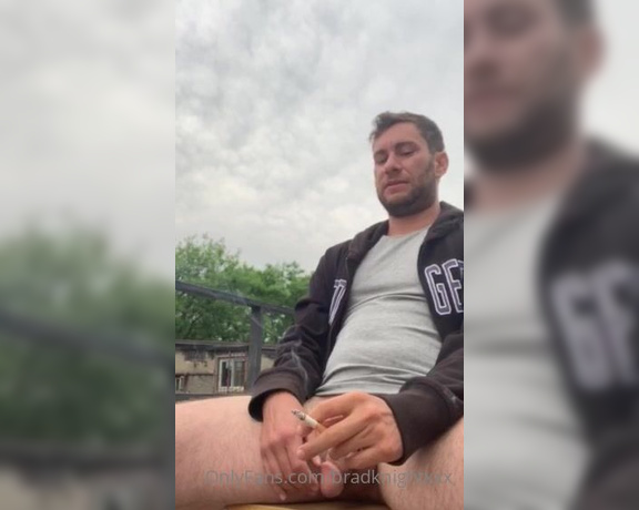 Brad Knight aka bradknightxxx - 05-05-2020 OnlyFans Video - Part 4 of 4 stroking on roof