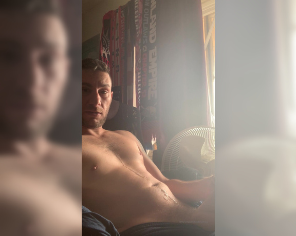 Brad Knight aka bradknightxxx - 11-14-2019 OnlyFans Video - Have a good Thursday fans