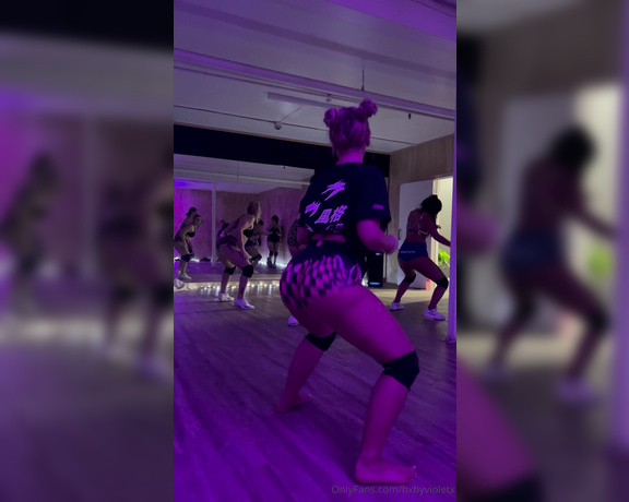 Bxbyvioletx aka bxbyvioletx - 09-06-2023 OnlyFans Video - Went to a twerk class last night  Omg I had the time of my life