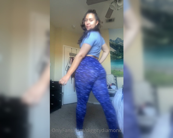 Diggity Diamond aka diggitydiamond - 12-02-2020 OnlyFans Video - Hahaha SORRY IVE BEEN GONE classes stressed me TF out