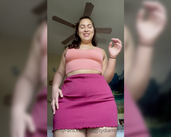 Diggity Diamond aka diggitydiamond - 10-03-2021 OnlyFans Video - Watch me SHAKE this FAT ASS