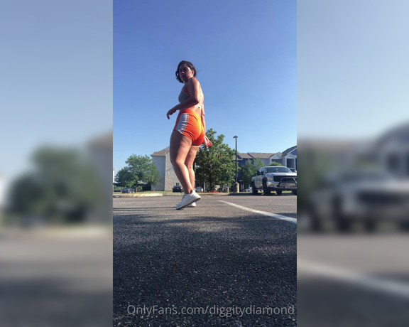 Diggity Diamond aka diggitydiamond - 05-21-2020 OnlyFans Video - took this video to check my form