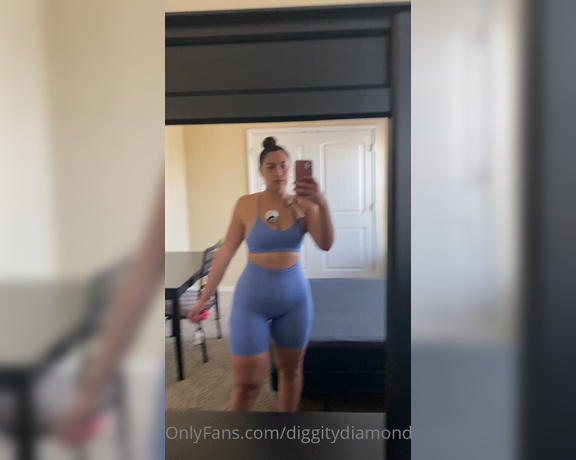 Diggity Diamond aka diggitydiamond - 08-20-2020 OnlyFans Video - Um, moving in is soOooo hard