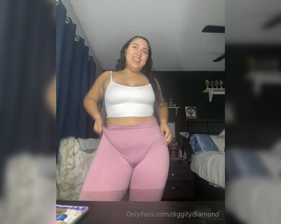 Diggity Diamond aka diggitydiamond - 09-25-2023 OnlyFans Video - Look at my ass