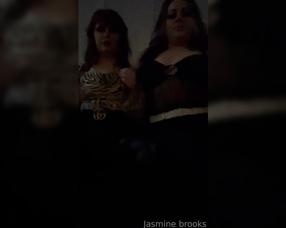 Jasmine Brooks aka jasminebrooks - 05-25-2023 OnlyFans Video - Me and CataliaValentin are always messing around together