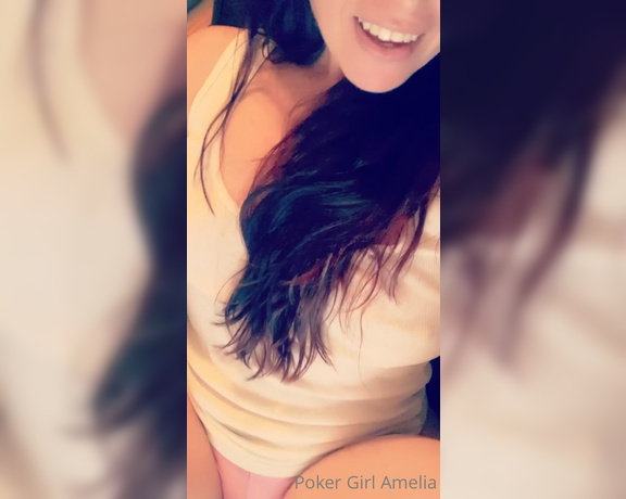 Peachy Queen Amelia aka peachyqueenamelia - 01-01-2021 OnlyFans Video - My last post of 2020