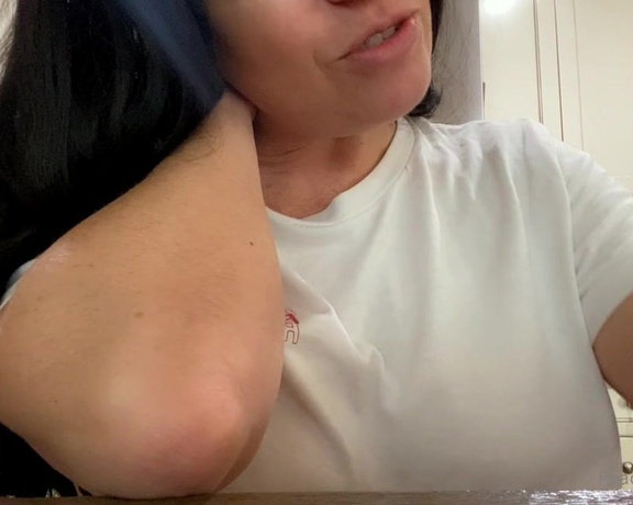 Peachy Queen Amelia aka peachyqueenamelia - 04-27-2022 OnlyFans Video - Good morning_hpke