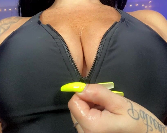 Peachy Queen Amelia aka peachyqueenamelia - 08-21-2022 OnlyFans Video - TODAY ONLY  VIDEO DICK RATINGS 5 OFF  SEND 3_4 FULL DICK PICS  A