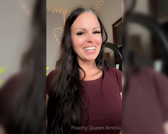 Peachy Queen Amelia aka peachyqueenamelia - 05-04-2023 OnlyFans Video - My house is CRAZY  Plus I cant be loud with these people around  Uggggghhhhhh