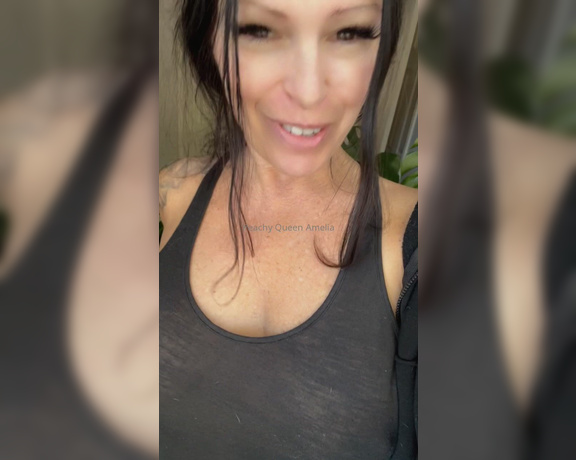 Peachy Queen Amelia aka peachyqueenamelia - 11-17-2024 OnlyFans Video - Happy Sunday Go Chiefs