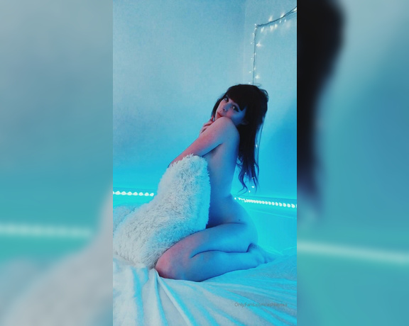 Ashley Tea aka heyashleytea - 12-20-2019 OnlyFans Video - You did it  two days in a row of being spoiled on onlyfans