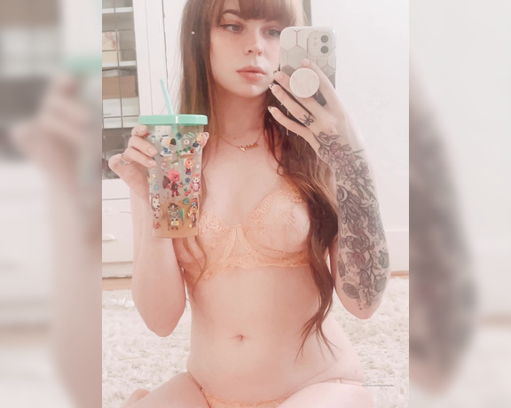 Ashley Tea aka heyashleytea - 06-27-2022 OnlyFans Video - good morning IM BACK This weekend was a dream I swear to god, so much good