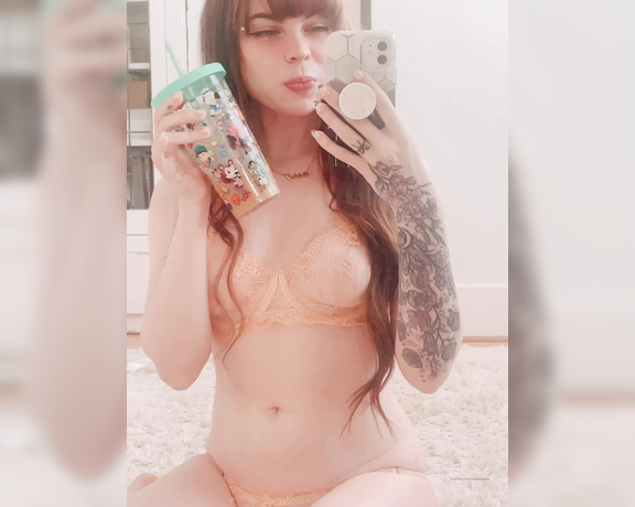 Ashley Tea aka heyashleytea - 06-27-2022 OnlyFans Video - good morning IM BACK This weekend was a dream I swear to god, so much good