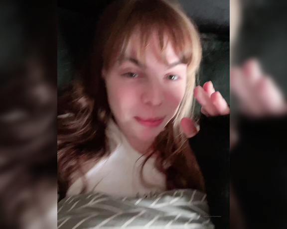 Ashley Tea aka heyashleytea - 12-30-2022 OnlyFans Video - silly little update but heres an in_my_bed talking update, and well wishes for the new