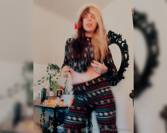 Ashley Tea aka heyashleytea - 12-25-2023 OnlyFans Video - I cannot be stopped