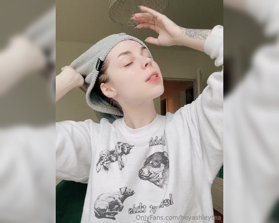 Ashley Tea aka heyashleytea - 02-23-2024 OnlyFans Video - Hot content where I dont look like an alien incoming but YAY ITS MY BIRTHDAAAAAAY