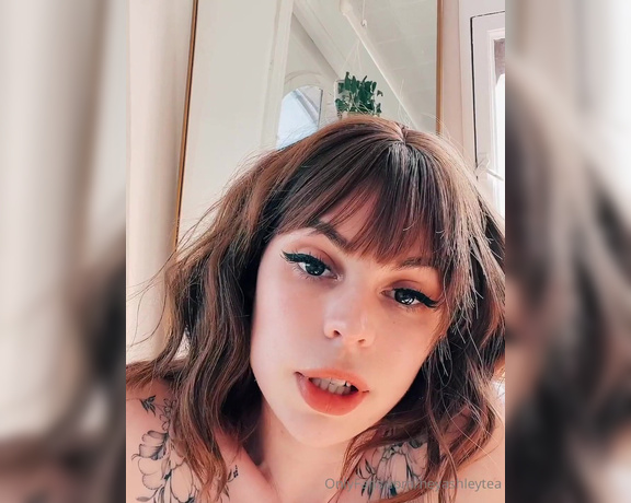 Ashley Tea aka heyashleytea - 10-11-2024 OnlyFans Video - AIGHT THAT WRAPS UP THE AUGUST SHOOT holy fuk can u believe it from this point