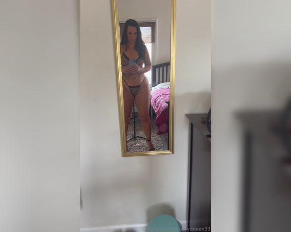 Curvy Queen aka curvyqueen33 - 08-11-2024 OnlyFans Video - Whatcha think sugar