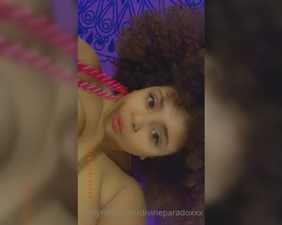 Divine Paradoxxx aka divineparadoxxx - 02-03-2021 OnlyFans Video - Boobs n Bling its a Mardi Gras Ting