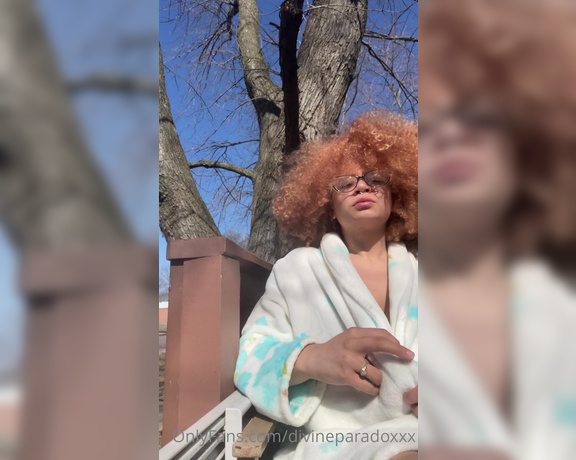 Divine Paradoxxx aka divineparadoxxx - 02-21-2023 OnlyFans Video - BehindTheScenes of my robe peekchas on the TL the other day