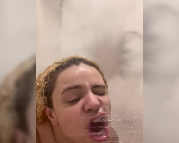 Divine Paradoxxx aka divineparadoxxx - 03-20-2023 OnlyFans Video - Do you prefer showers or baths PSSSS  I have a  solo shower video and