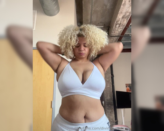 Divine Paradoxxx aka divineparadoxxx - 10-05-2024 OnlyFans Video - Twitter vs_ilii